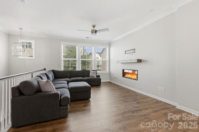 604 Tudor Park Way, Charlotte, NC 28211