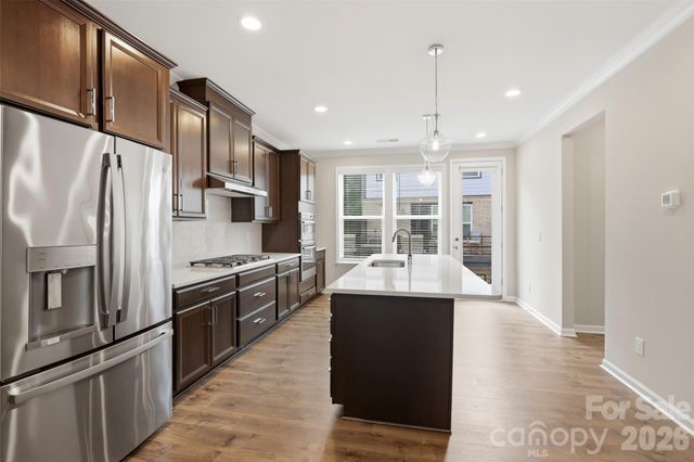 604 Tudor Park Way, Charlotte, NC 28211
