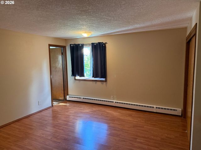 741 Nw JACKSON St, Hillsboro, OR 97124