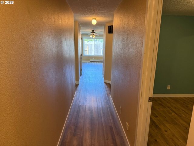 741 Nw JACKSON St, Hillsboro, OR 97124