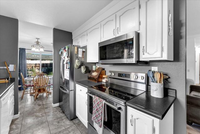 1525 Franzel Road, Red Bluff, CA 96080