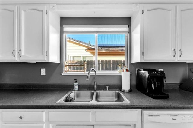 1525 Franzel Road, Red Bluff, CA 96080