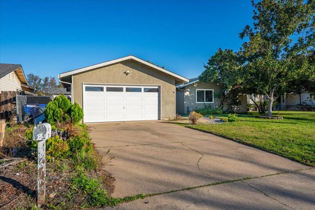1525 Franzel Road, Red Bluff, CA 96080