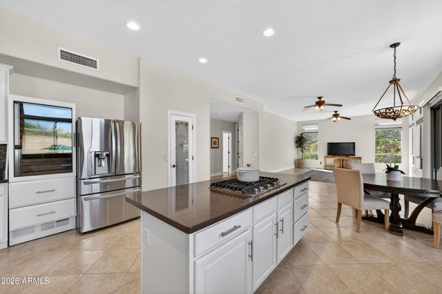 7538 E TYNDALL Circle, Mesa, AZ 85207