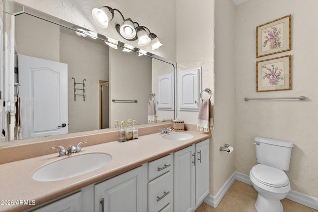 7538 E TYNDALL Circle, Mesa, AZ 85207