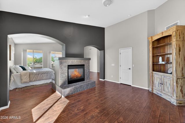 7538 E TYNDALL Circle, Mesa, AZ 85207