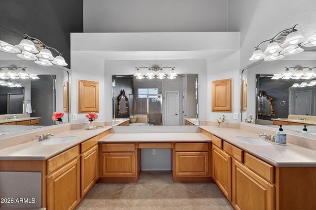 7538 E TYNDALL Circle, Mesa, AZ 85207