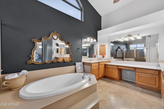 7538 E TYNDALL Circle, Mesa, AZ 85207