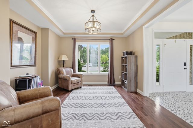 6560 Calais Circle, Indianapolis, IN 46220