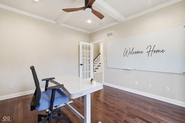 6560 Calais Circle, Indianapolis, IN 46220