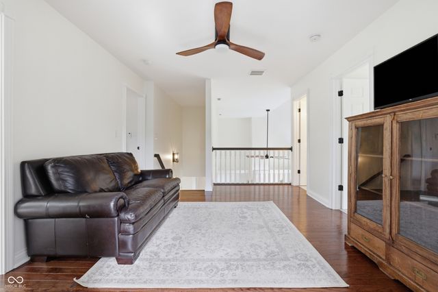 6560 Calais Circle, Indianapolis, IN 46220
