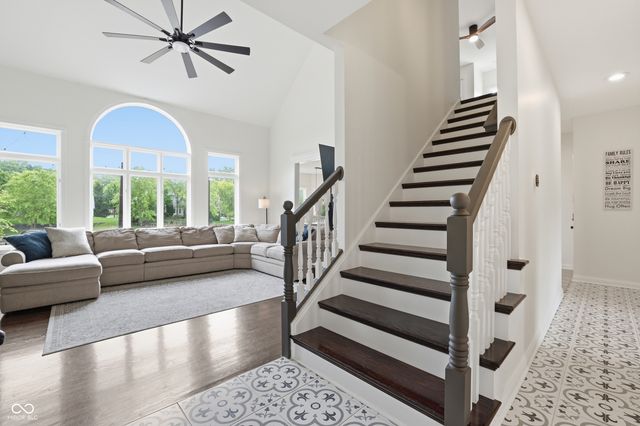 6560 Calais Circle, Indianapolis, IN 46220