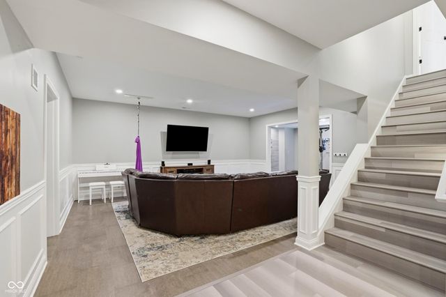 6560 Calais Circle, Indianapolis, IN 46220
