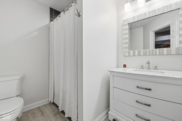 6560 Calais Circle, Indianapolis, IN 46220