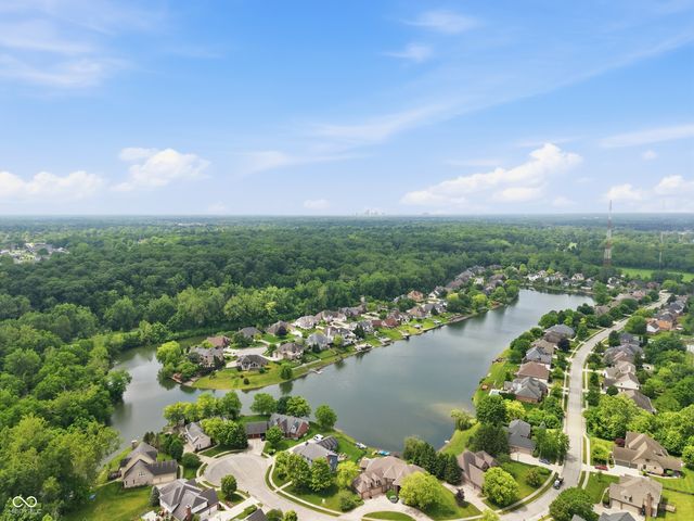 6560 Calais Circle, Indianapolis, IN 46220