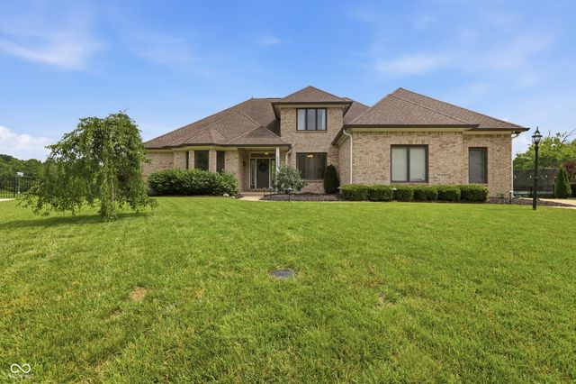 6560 Calais Circle, Indianapolis, IN 46220