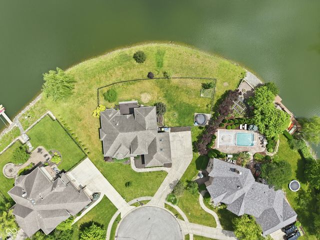 6560 Calais Circle, Indianapolis, IN 46220