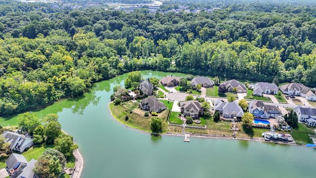 6560 Calais Circle, Indianapolis, IN 46220