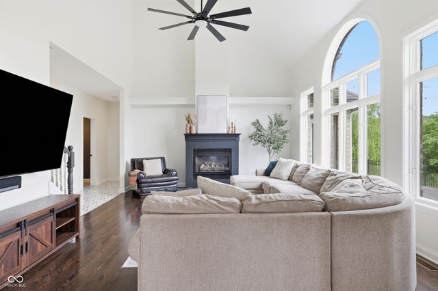 6560 Calais Circle, Indianapolis, IN 46220