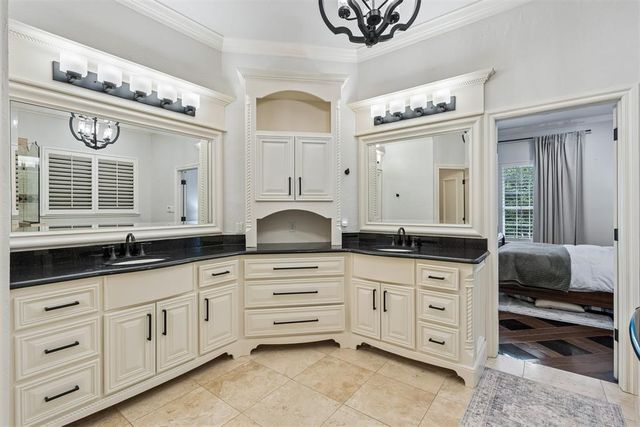 6109 Oak Forest Road, Edmond, OK 73025