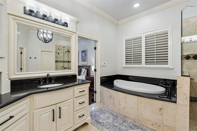 6109 Oak Forest Road, Edmond, OK 73025