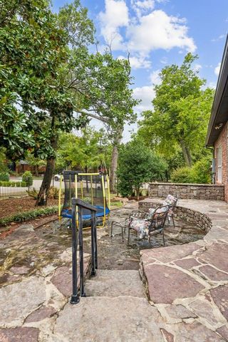 6109 Oak Forest Road, Edmond, OK 73025