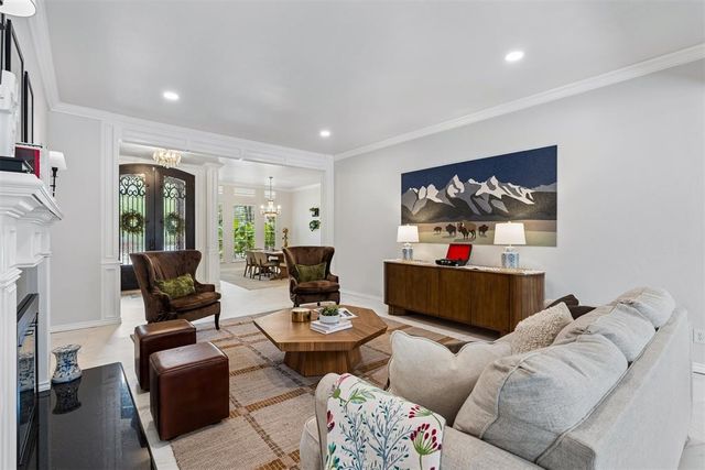 6109 Oak Forest Road, Edmond, OK 73025