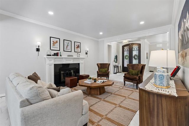 6109 Oak Forest Road, Edmond, OK 73025