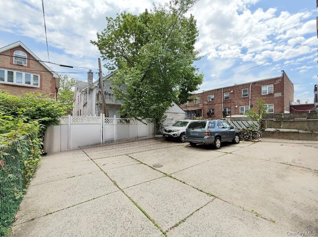 43-65 156th Street, Flushing, NY 11355 — photo 3
