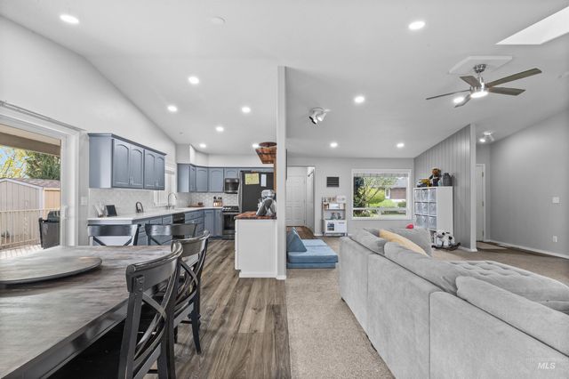 1760 8th Avenue, Clarkston, WA 99403