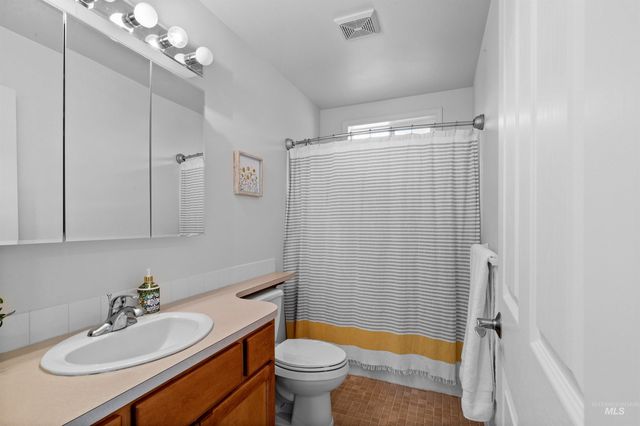 1760 8th Avenue, Clarkston, WA 99403