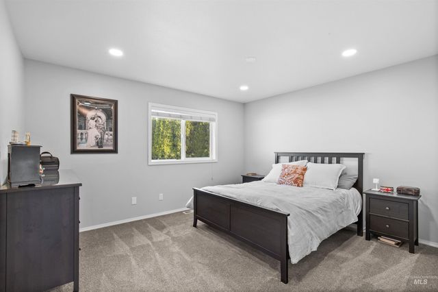 1760 8th Avenue, Clarkston, WA 99403