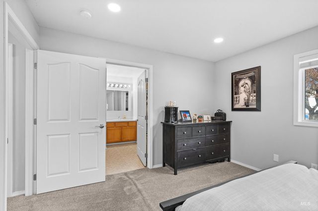 1760 8th Avenue, Clarkston, WA 99403