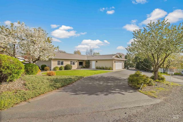 1760 8th Avenue, Clarkston, WA 99403