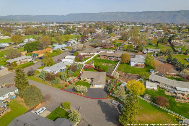 1760 8th Avenue, Clarkston, WA 99403