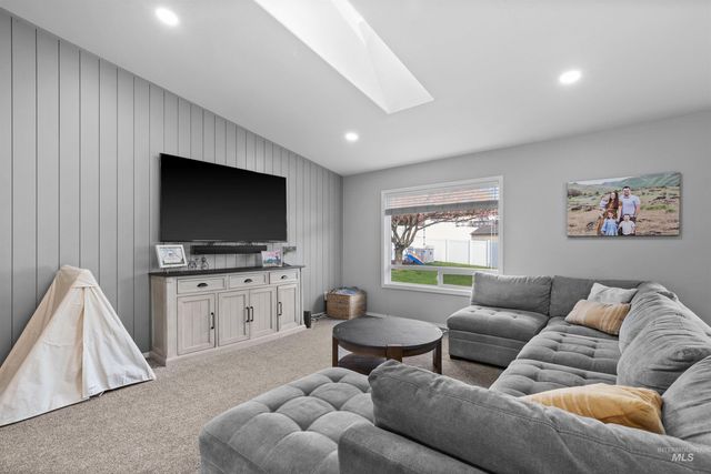 1760 8th Avenue, Clarkston, WA 99403