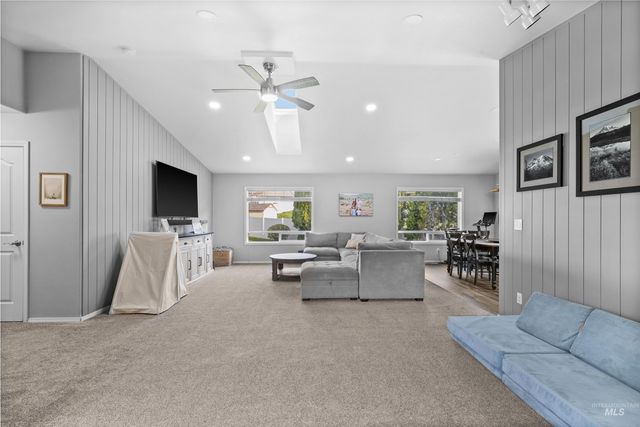 1760 8th Avenue, Clarkston, WA 99403