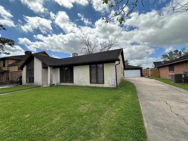 11506 Sagemeadow Lane, Houston, TX 77089