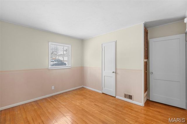 8530 Kathleen Avenue, St Louis, MO 63123