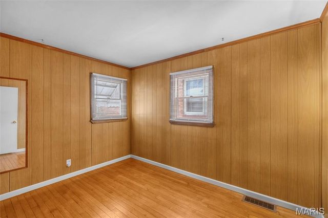 8530 Kathleen Avenue, St Louis, MO 63123