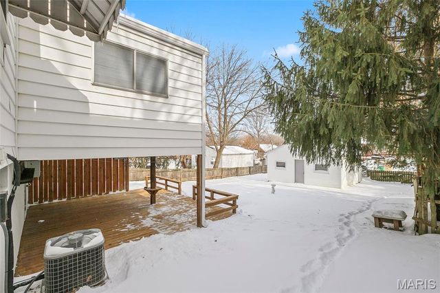 8530 Kathleen Avenue, St Louis, MO 63123