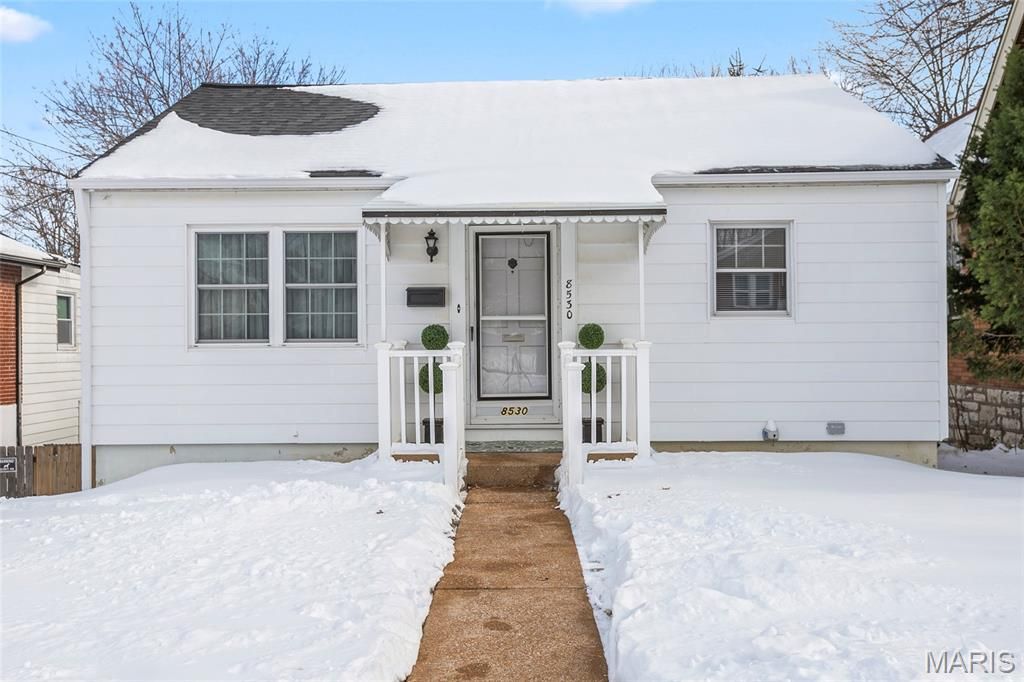8530 Kathleen Avenue, St Louis, MO 63123