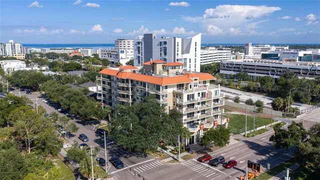 750 4TH AVENUE S 305D, St Petersburg, FL 33701