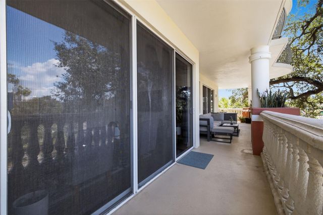 750 4TH AVENUE S 305D, St Petersburg, FL 33701