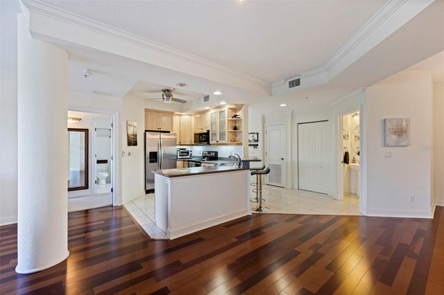 750 4TH AVENUE S 305D, St Petersburg, FL 33701