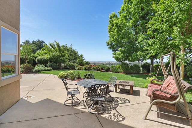 1294 Souza Dr, El Dorado Hills, CA 95762