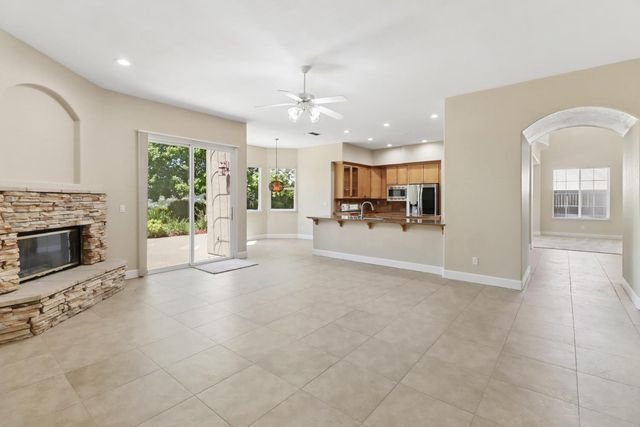 1294 Souza Dr, El Dorado Hills, CA 95762