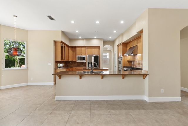 1294 Souza Dr, El Dorado Hills, CA 95762