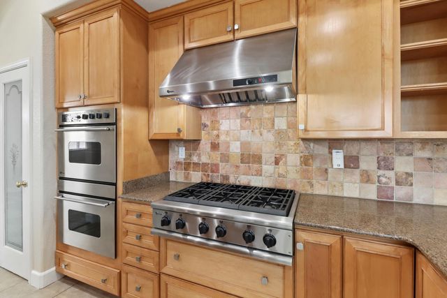 1294 Souza Dr, El Dorado Hills, CA 95762