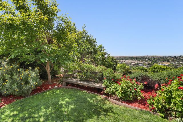 1294 Souza Dr, El Dorado Hills, CA 95762